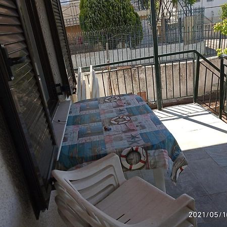 Sea View Dilesi Villa Dhílesi Eksteriør billede